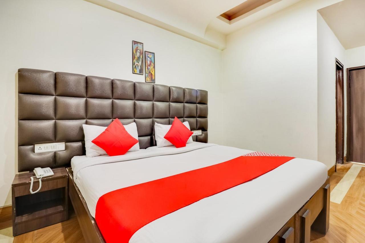 Oyo 71149 Jeet Residency Rewa Kültér fotó